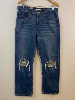 Levi’s Low Pro Straight Distressed Blue‎ Jeans NWT Womens 30